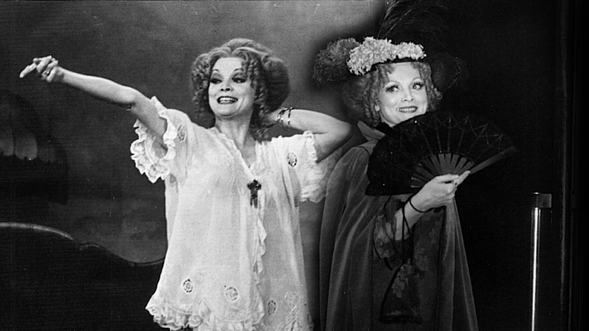 Karin Ugowski on stage